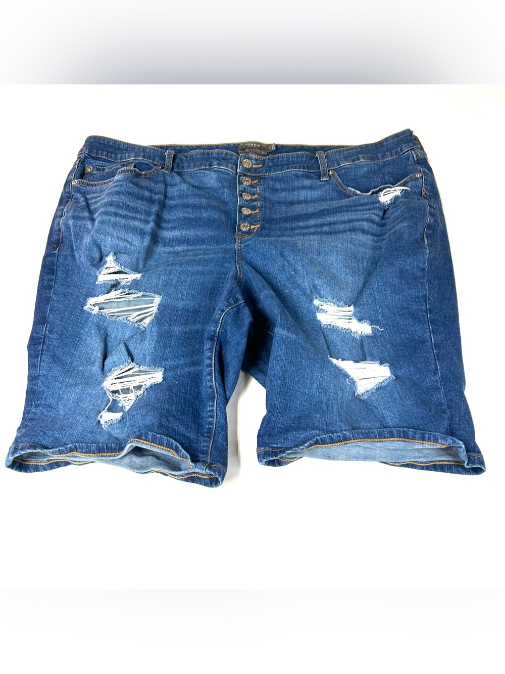 Torrid Women’s Plus Size 26 Mid Rise Bermuda Shorts Jean Distressed Button Fly
